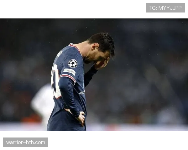 阿什拉夫国家队回归时间未定,近期状态稳健备受期待 阿什拉夫国家队回归时间未定,近期状态稳健备受期待