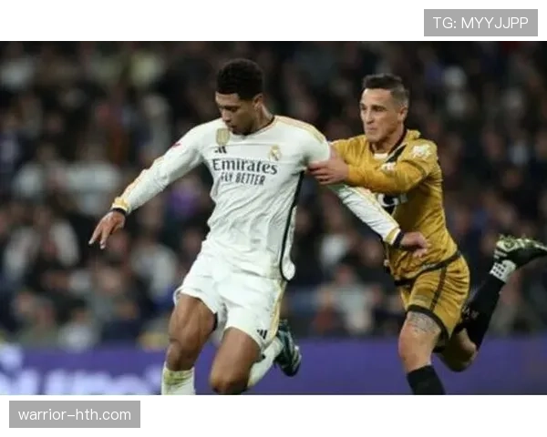 贝林厄姆 vs 兰帕德:中场进球与进攻参与度对比分析 贝林厄姆 vs 兰帕德:中场进球与进攻参与度对比分析