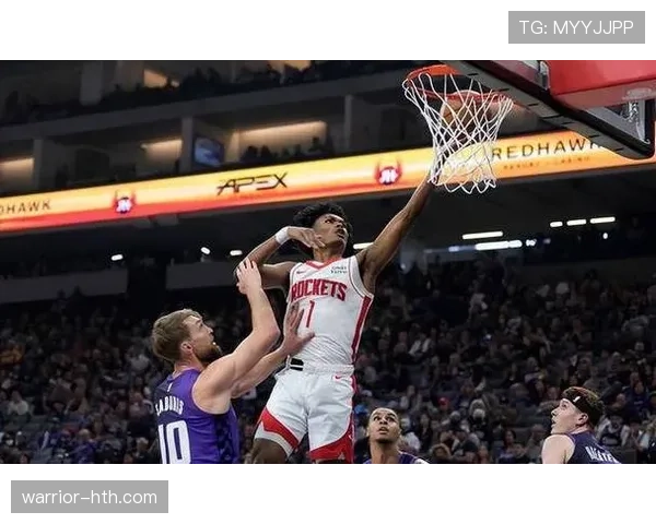 阿门·汤普森突破效率显著提升 拉开球队锋线火力差距